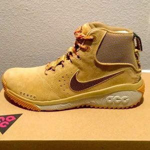 Men’s ACG NIKE HIKER